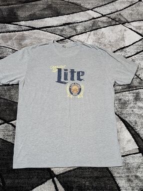 NEXT LEVEL MILLER-LITE GRAY GRAPHIC LOGO CREW-NECK TEE-SHIRT